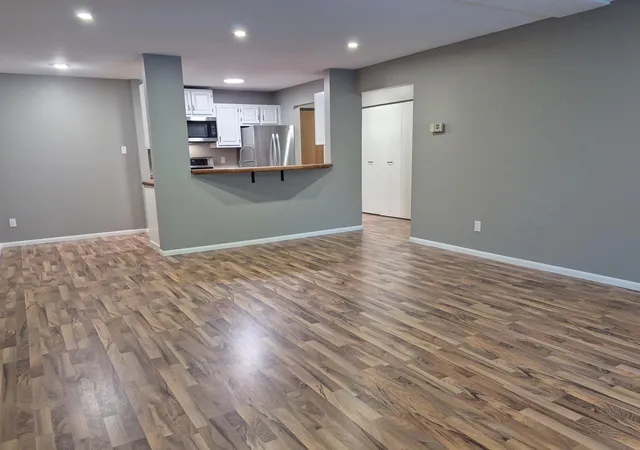 Photo 3 of Condo for sale at 4625 Minnetonka Blvd #205, Minneapolis, MN 55416 | MLS# 7148570 | Listing updated on 2026-09-23