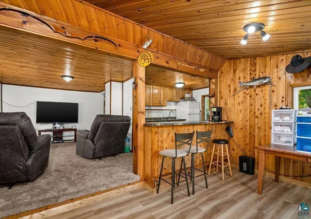 Photo 3 of Single family home for sale at 5466 Jean Duluth Rd, Duluth, MN 55803 | MLS# 7148589 | Listing updated on 2026-09-22