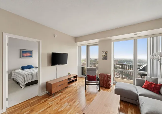Listing Photo 4 - Condo for sale in building located at 929 Portland Ave, Minneapolis, MN 55404 - Unit #2308