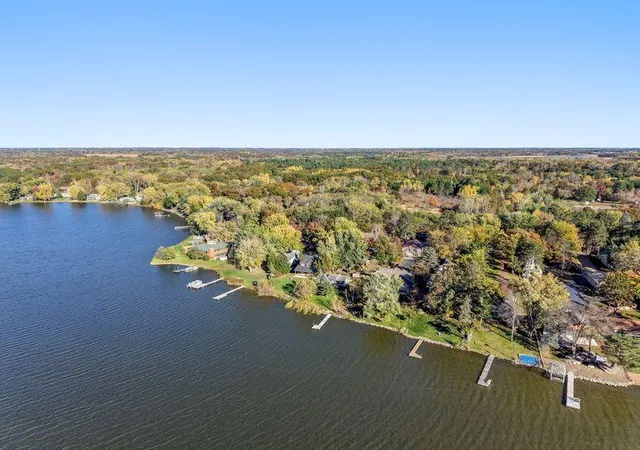 Photo 3 of Single family home for sale at 27678 Lakewood Dr NW, Isanti, MN 55040 | MLS# 7148597 | Listing updated on 2026-10-23