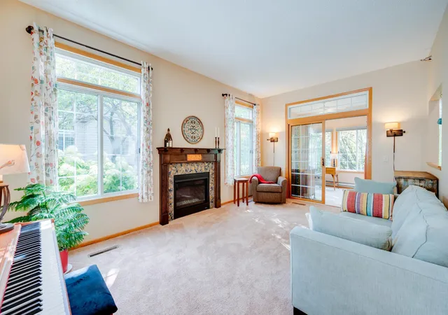 Photo 1 of Single family home for sale at 2489 Lockwood Dr #55, Saint Paul, MN 55120 | MLS# 7148611 | Listing updated on 2026-10-31