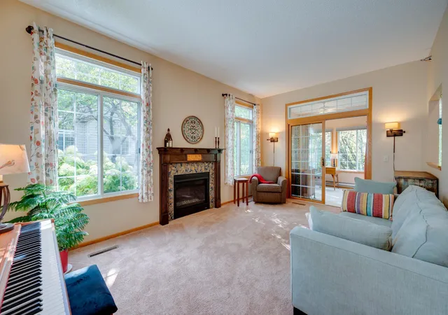 Photo 4 of Single family home for sale at 2489 Lockwood Dr #55, Saint Paul, MN 55120 | MLS# 7148611 | Listing updated on 2026-10-09