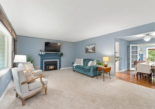 Photo 4 of Single family home for sale at 717 Memorial Pkwy SW, Rochester, MN 55902 | MLS# 7148634 | Listing updated on 2026-09-29