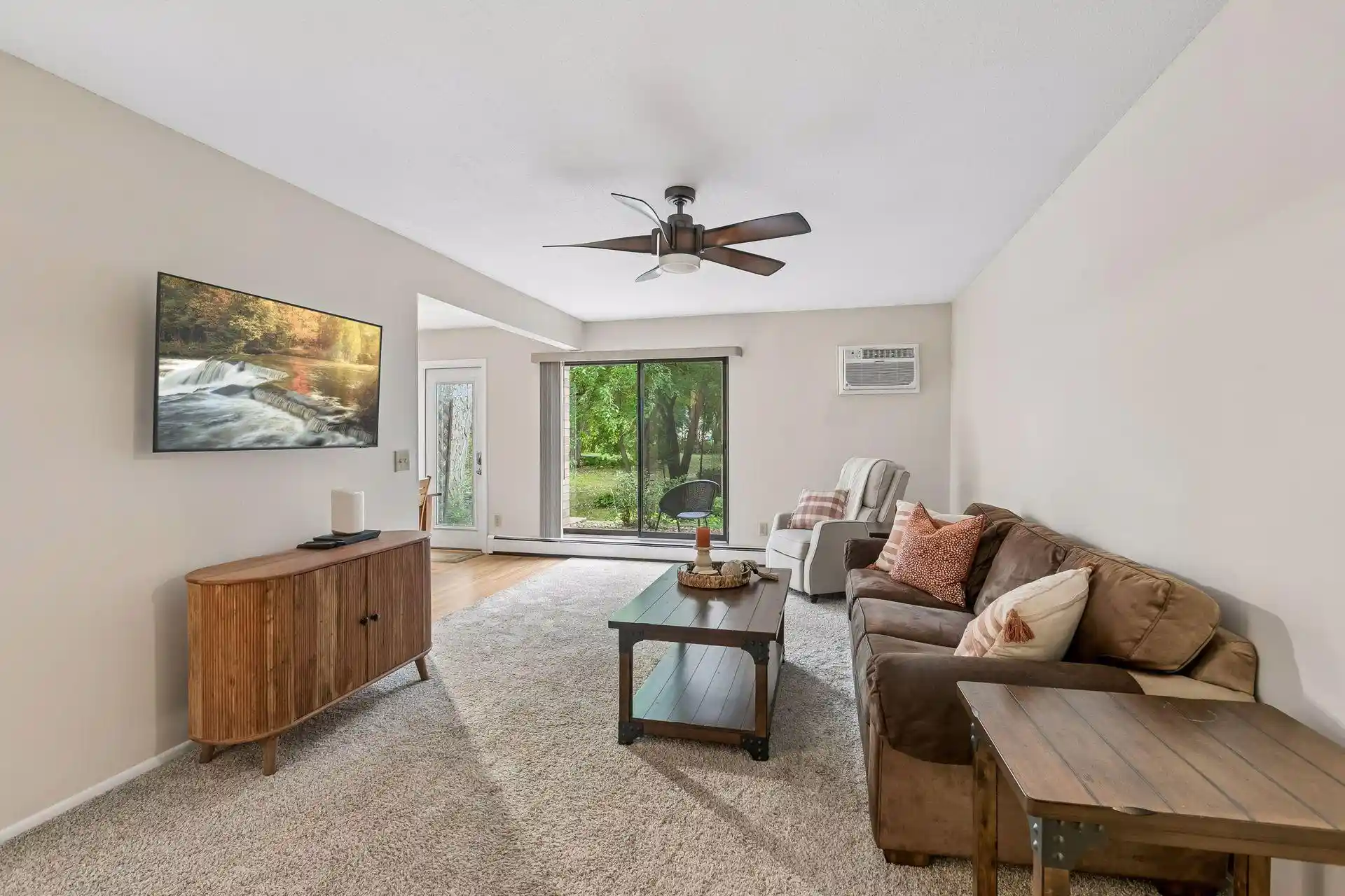 Photo 3 of Condo for sale at 4636 Cedar Lake Rd S #2, Minneapolis, MN 55416 | MLS# 7148695 | Listing updated on 2026-10-21