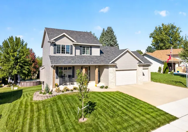 Photo 1 of Single family home for sale at 509 7th Street Nw, Byron, MN 55920 | MLS# 7148726 | Listing updated on 2026-10-29