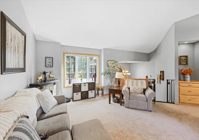 Photo 3 of Single family home for sale at 952 S Chestnut St, Belle Plaine, MN 56011 | MLS# 7148727 | Listing updated on 2026-10-07
