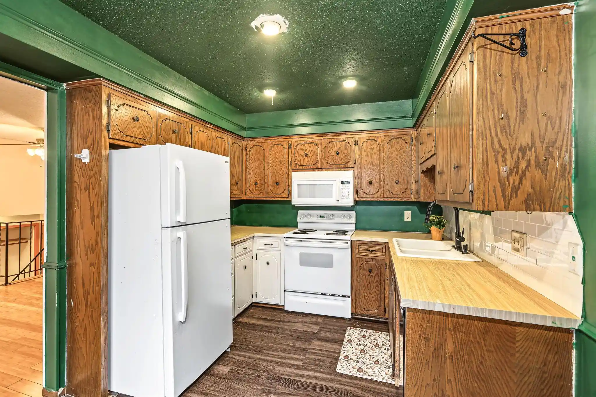 Listing Photo 2 - Condo for sale in 11442 Osage St NW located at 11442 Osage St NW, Coon Rapids, MN 55433 - Unit 11442 Osage St NW
