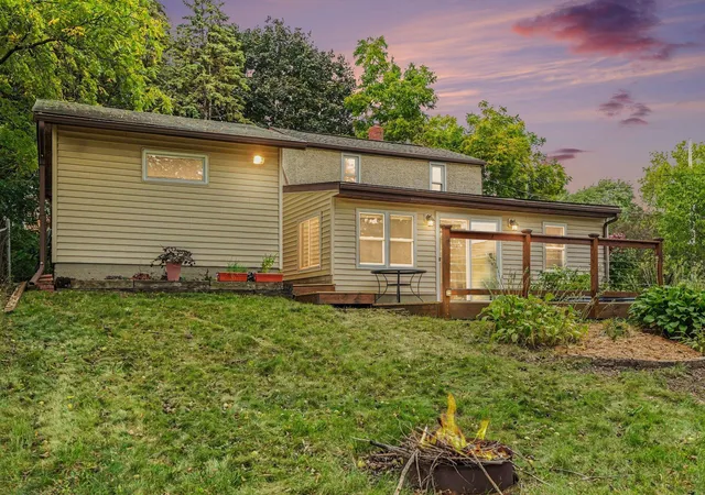 Photo 1 of Sale Pending at 549 18th Avenue N, South Saint Paul, MN 55075 | MLS# 7148752 | Listing updated on 2026-10-07