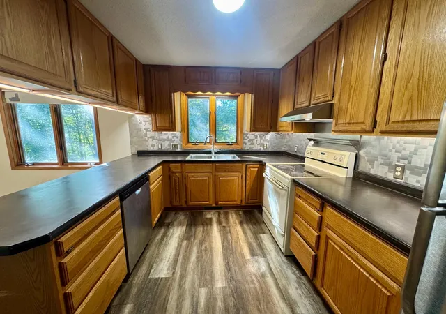 Photo 4 of Single family home for sale at 5150 Sherman Dr NE, Bemidji, MN 56601 | MLS# 7148757 | Listing updated on 2026-10-01
