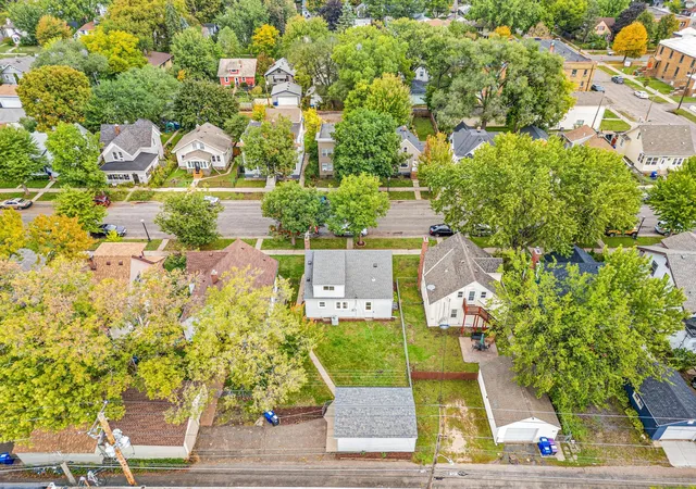 Photo 3 of Single family home for sale at 1658 Sherburne Ave, Saint Paul, MN 55104 | MLS# 7148760 | Listing updated on 2026-10-08