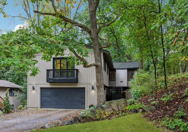 Photo 1 of Single family home for sale at 17780 Jamaica Cir, Lakeville, MN 55044 | MLS# 7148761 | Listing updated on 2026-10-01