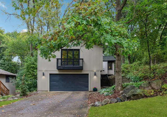 Photo 2 of Single family home for sale at 17780 Jamaica Cir, Lakeville, MN 55044 | MLS# 7148761 | Listing updated on 2026-10-01