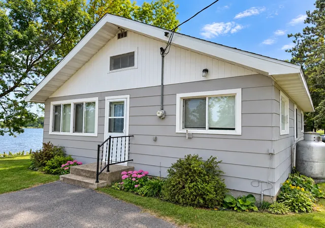 Photo 2 of Single family home for sale at 38576 Walker Lake Dr, Richville, MN 56576 | MLS# 7148762 | Listing updated on 2026-09-30