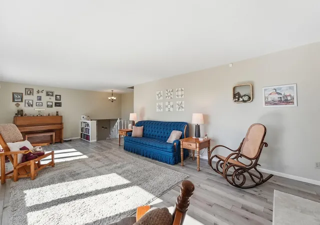 Photo 4 of Single family home for sale at 4366 Country Shrs SW, Alexandria, MN 56308 | MLS# 7148764 | Listing updated on 2026-10-06