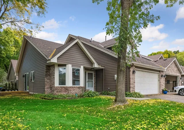 Single family home for sale at 18512 Lime Tree Ct, Minnetonka, MN 55345 | MLS# 7148771