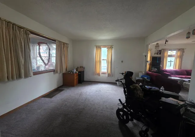 Photo 3 of Single family home for sale at 781 Lawson Ave E, Saint Paul, MN 55106 | MLS# 7148773 | Listing updated on 2026-10-06