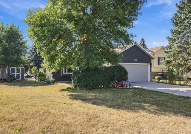 Photo 4 of Single family home for sale at 3723 10th Street N, Fargo, ND 58102 | MLS# 7148776 | Listing updated on 2026-10-02
