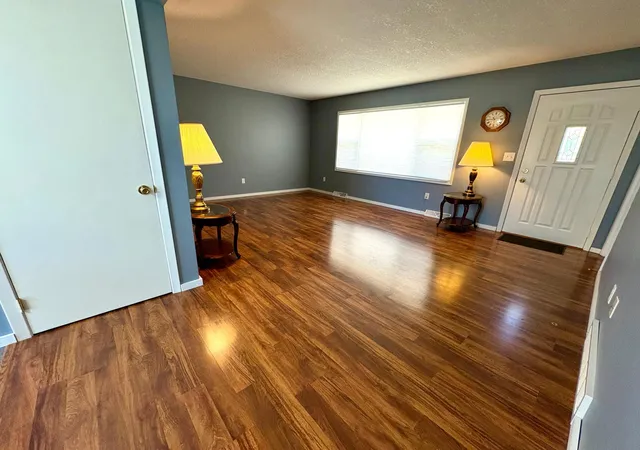 Photo 4 of Single family home for sale at 1464 6th Avenue SE, Rochester, MN 55904 | MLS# 7148778 | Listing updated on 2026-10-03
