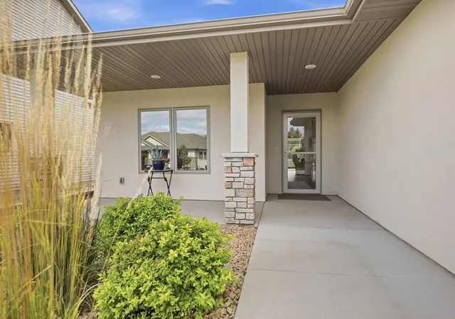 Photo 2 of Single family home for sale at 4272 30th Street S, Saint Cloud, MN 56301 | MLS# 7148786 | Listing updated on 2026-10-03