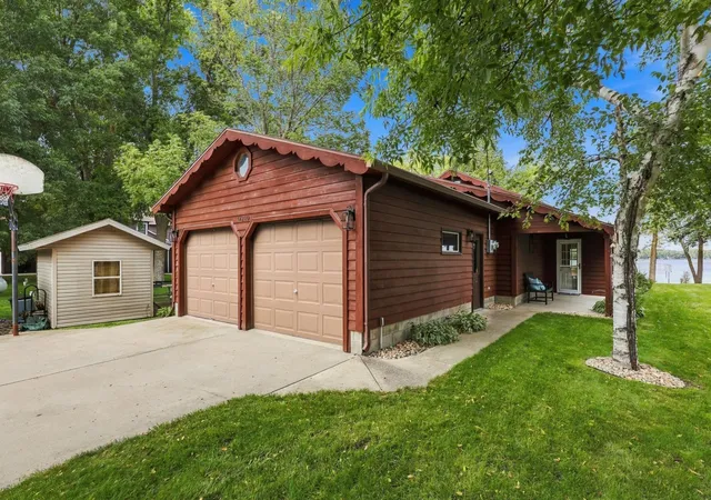 Photo 2 of Single family home for sale at 14220 Globstad Beach Rd, Lake Park, MN 56554 | MLS# 7148789 | Listing updated on 2026-10-08