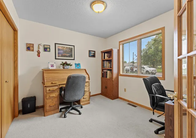 Photo 2 of Single family home for sale at 2404 Woodridge Ln, Brainerd, MN 56401 | MLS# 7148796 | Listing updated on 2026-10-01