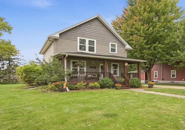 Photo 2 of Single family home for sale at 540 Forest St, Kenyon, MN 55946 | MLS# 7148800 | Listing updated on 2026-09-28
