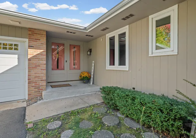 Photo 4 of Single family home for sale at 10243 Rich Rd, Minneapolis, MN 55437 | MLS# 7148802 | Listing updated on 2026-10-09