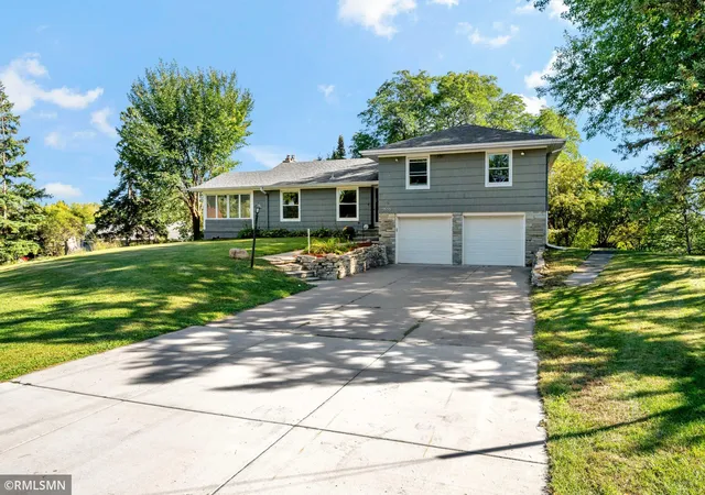 Photo 3 of Sale Pending at 3533 W 103rd Street, Minneapolis, MN 55431 | MLS# 7148803 | Listing updated on 2026-09-30