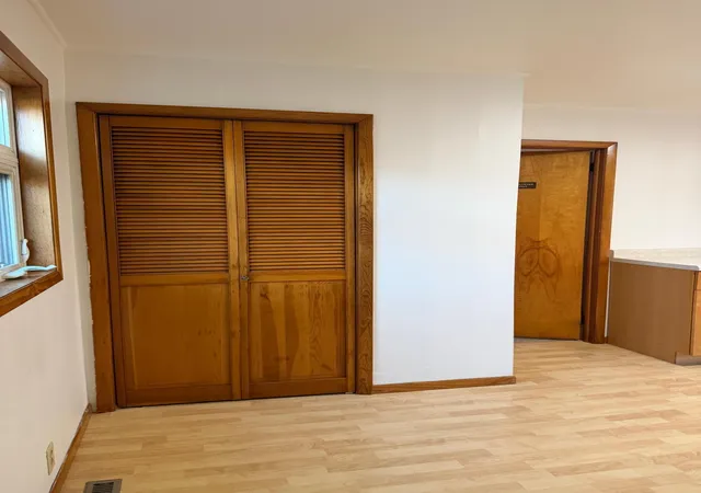 Photo 3 of Single family home for sale at 421 9th Street, International Falls, MN 56649 | MLS# 7148833 | Listing updated on 2026-10-02