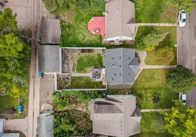 Photo 3 of Single family home for sale at 2828 Alabama Ave S, Minneapolis, MN 55416 | MLS# 7148837 | Listing updated on 2026-10-23