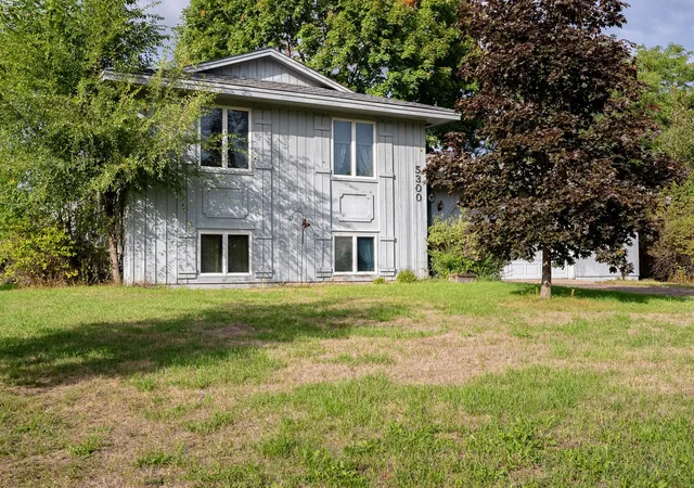 Photo 3 of Sale Pending at 5300 77th Avenue N, Minneapolis, MN 55443 | MLS# 7148839 | Listing updated on 2026-10-01