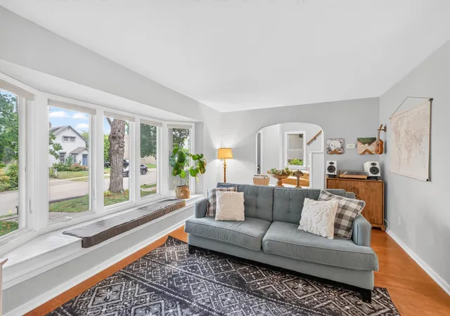 Photo 4 of Sale Pending at 1216 1st Street S, Stillwater, MN 55082 | MLS# 7148841 | Listing updated on 2026-10-03
