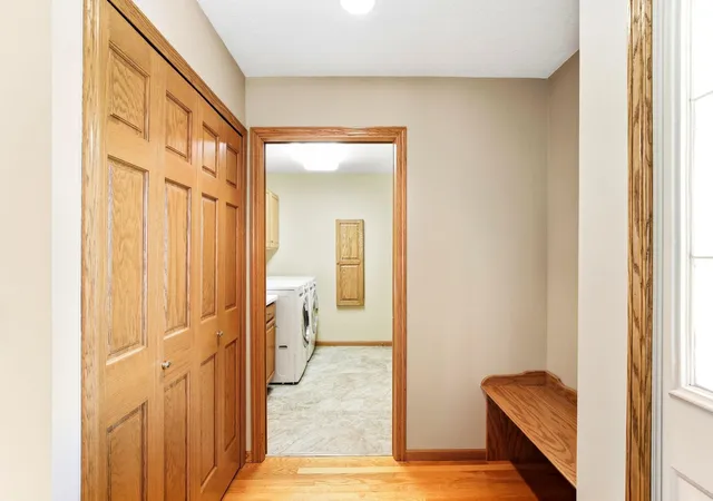 Photo 3 of Townhouse for sale at 1724 Carleton Dr, Hastings, MN 55033 | MLS# 7148851 | Listing updated on 2026-10-06