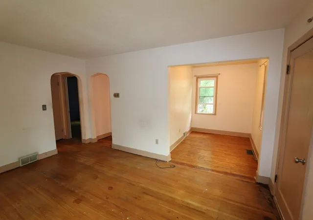 Photo 4 of Single family home for sale at 1105 15th Street S, Fargo, ND 58103 | MLS# 7148856 | Listing updated on 2026-10-07
