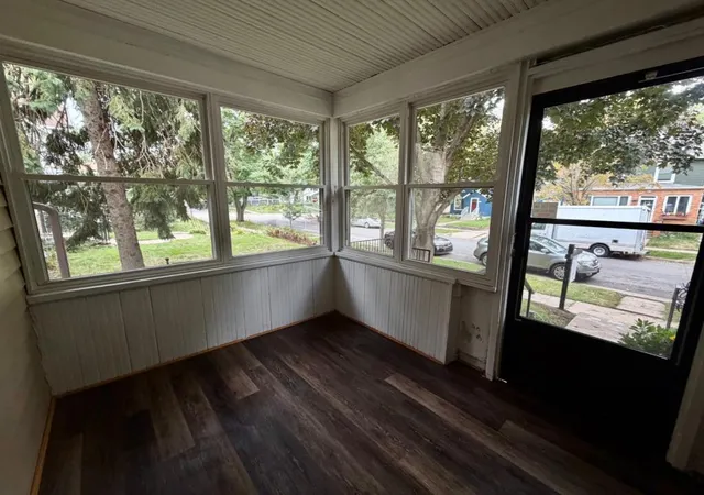 Photo 2 of Single family home for sale at 864 Delaware Ave, Saint Paul, MN 55107 | MLS# 7148857 | Listing updated on 2026-09-25