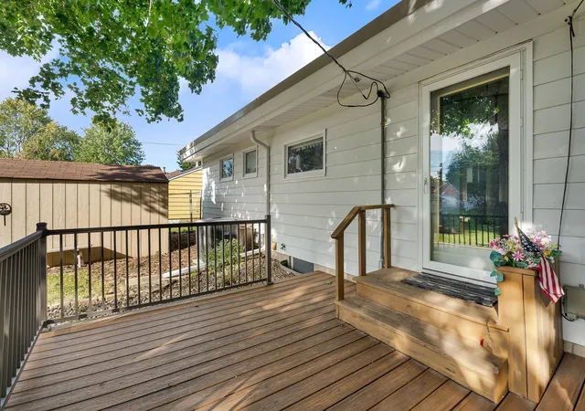 Photo 3 of Single family home for sale at 1405 5th Street NW, Austin, MN 55912 | MLS# 7148861 | Listing updated on 2026-09-24