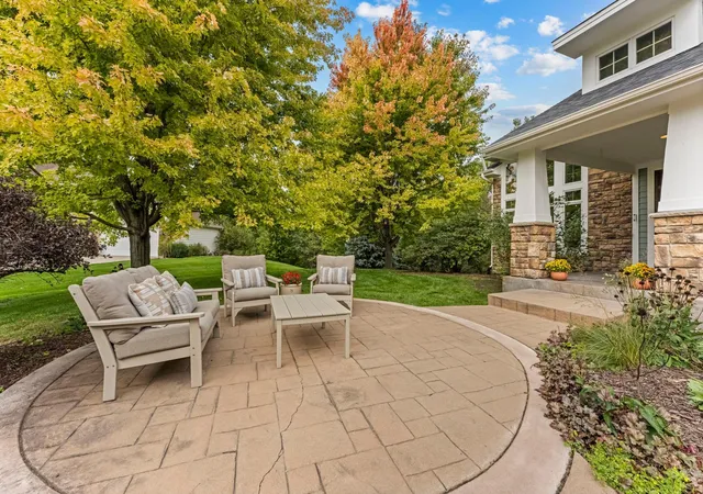 Photo 3 of Single family home for sale at 21761 Pine Tree Cir, Lakeville, MN 55044 | MLS# 7148875 | Listing updated on 2026-10-08