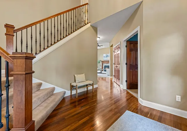 Photo 3 of Single family home for sale at 21761 Pine Tree Cir, Lakeville, MN 55044 | MLS# 7148875 | Listing updated on 2026-10-08