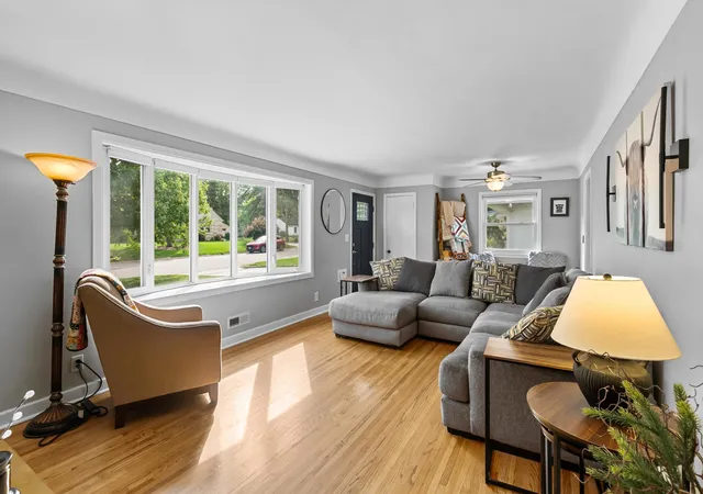 Photo 3 of Single family home for sale at 6938 Stevens Ave S, Minneapolis, MN 55423 | MLS# 7148879 | Listing updated on 2026-09-28