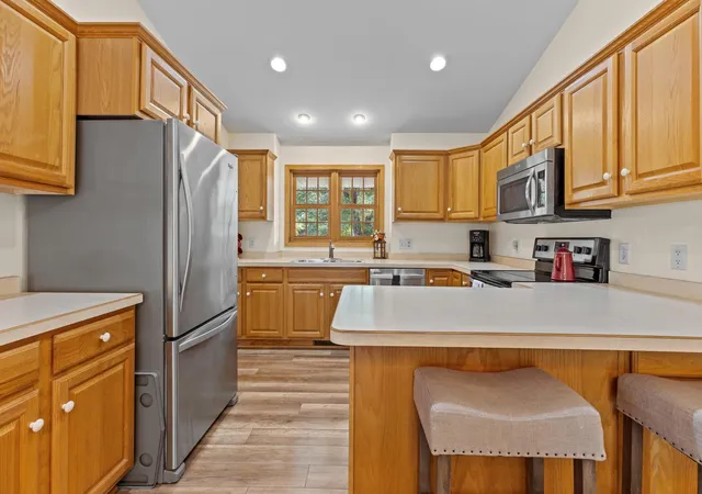 Photo 4 of Single family home for sale at 13867 Knollwood Dr, Baxter, MN 56425 | MLS# 7148880 | Listing updated on 2026-09-29