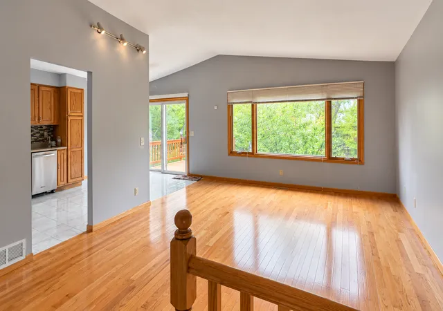 Photo 3 of Sale Pending at 5316 Brookdale Dr N, Minneapolis, MN 55443 | MLS# 7148882 | Listing updated on 2026-10-21
