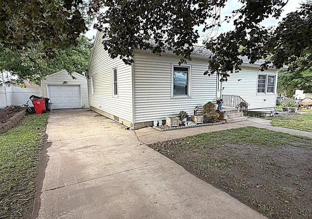 Photo 2 of Single family home for sale at 65 1st Street SE, Elgin, MN 55932 | MLS# 7148886 | Listing updated on 2026-10-07