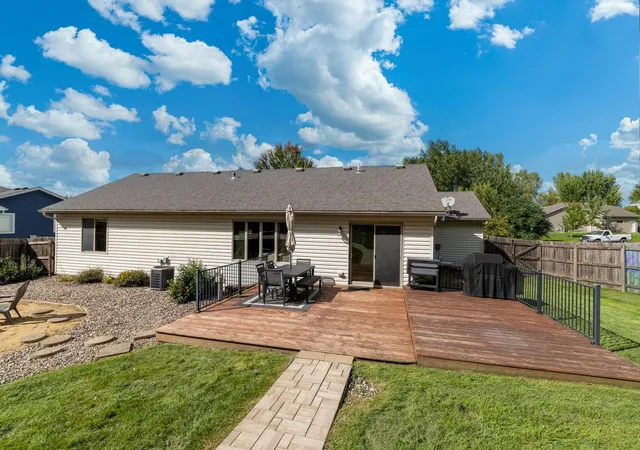 Photo 41 of Sale Pending at 2086 20th Street, Zumbrota, MN 55992 | MLS# 7148888 | Listing updated on 2026-10-02