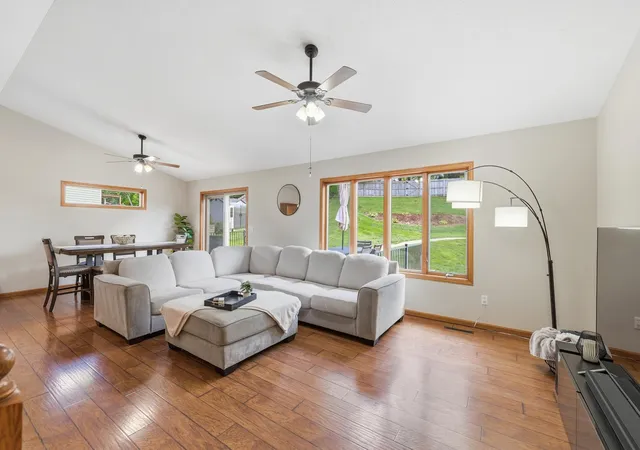 Photo 4 of Sale Pending at 2086 20th Street, Zumbrota, MN 55992 | MLS# 7148888 | Listing updated on 2026-10-02