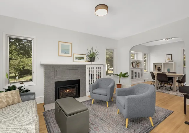 Photo 2 of Sale Pending at 2901 40th Avenue S, Minneapolis, MN 55406 | MLS# 7148893 | Listing updated on 2026-09-27