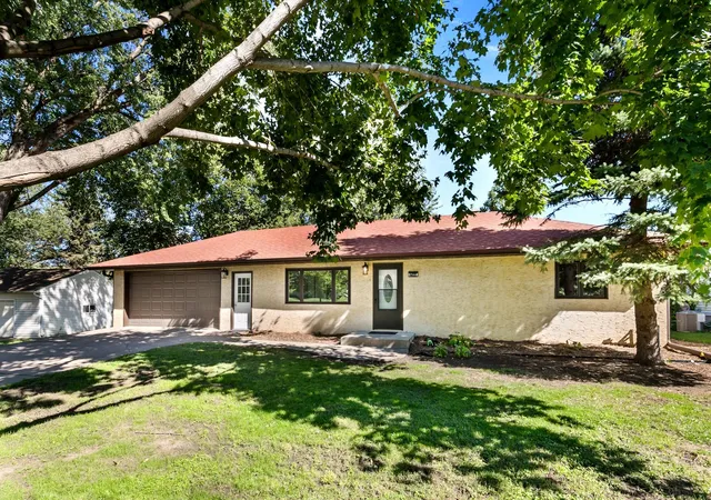 Photo 1 of Single family home for sale at 2566 Beacon St, Saint Paul, MN 55113 | MLS# 7148894 | Listing updated on 2026-10-05