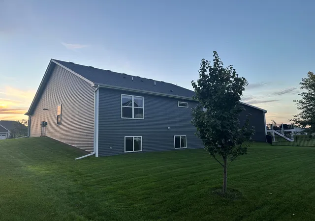 Photo 3 of Single family home for sale at 6597 91st Alcove S, Cottage Grove, MN 55016 | MLS# 7148906 | Listing updated on 2026-10-08