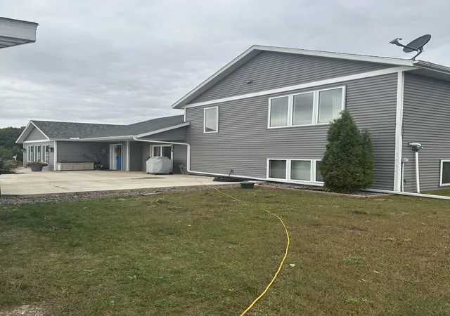 Photo 2 of Single family home for sale at 27441 160th Street, Paynesville, MN 56362 | MLS# 7148914 | Listing updated on 2026-09-28
