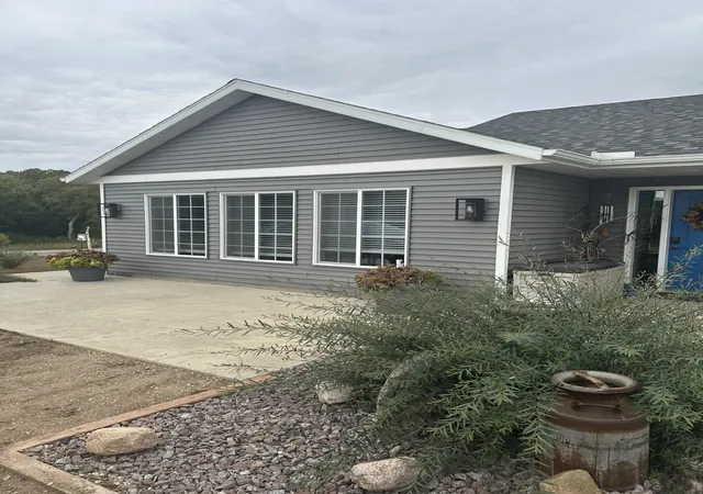 Photo 3 of Single family home for sale at 27441 160th Street, Paynesville, MN 56362 | MLS# 7148914 | Listing updated on 2026-10-12