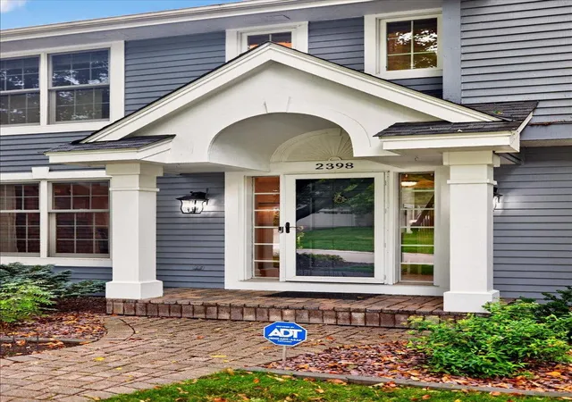 Photo 3 of Single family home for sale at 2398 Hunter Dr, Chanhassen, MN 55317 | MLS# 7148917 | Listing updated on 2026-10-08